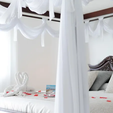 Hotel Avenida Tropical By Bossh!