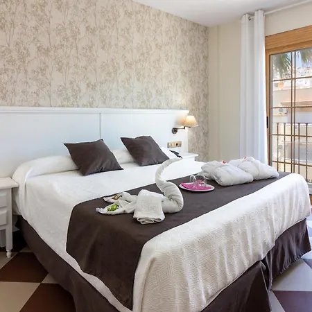 Hotel Avenida Tropical By Bossh!
