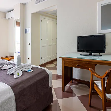 Avenida Tropical By Bossh! 3*